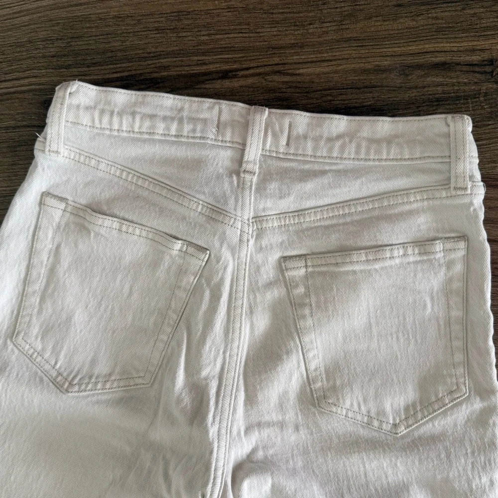Abercrombie & Fitch Women’s 90s Straight Ultra High Rise  Cream Jeans - 27 / 4S - Picture 5 of 5